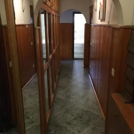 Apartment Fully-equipped 92 Sqm Apartment'