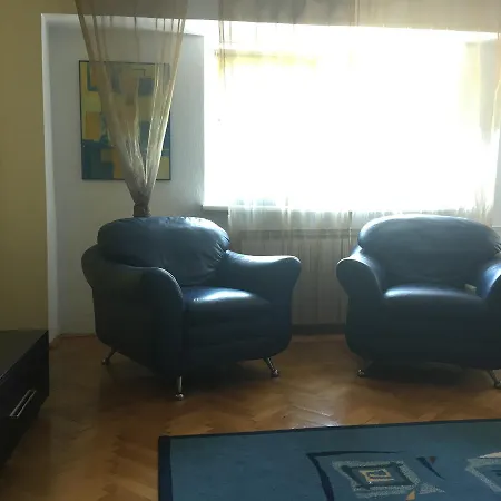 Fully-equipped 92 Sqm Apartment' * Bukarest