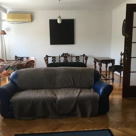 Apartment Fully-equipped 92 Sqm Apartment' Bukarest