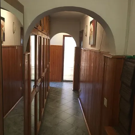 Fully-equipped 92 Sqm Apartment' Apartment *